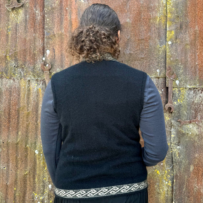 Lothlorian - Merino & Possum Motif Zip Vest