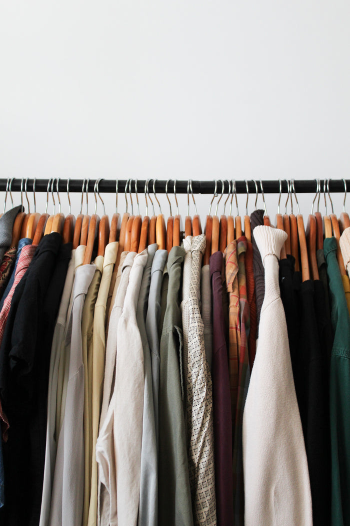 30 piece vintage wholesale box