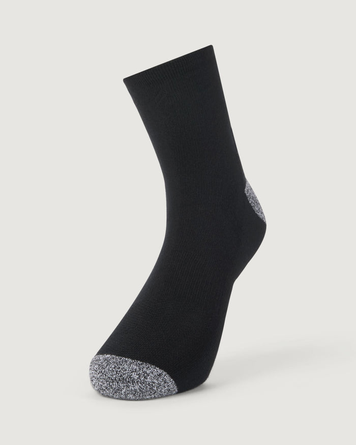 a1478_990_accion_drimotion_quarter_crew_socks_2pk_bla_d_1744345584000