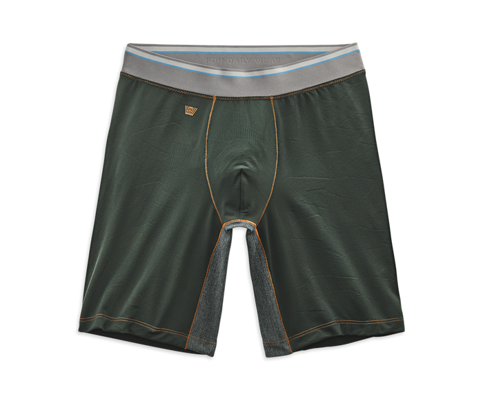 Tannenbaum Solar Flair Stitch | Front view of Airknitx 8" Boxer Brief in Tannenbaum Solar Flair Stitch