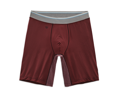 Shiraz Hybrid Outline | Front view of Airknitx 8" Boxer Brief in Shiraz Hybrid Outline