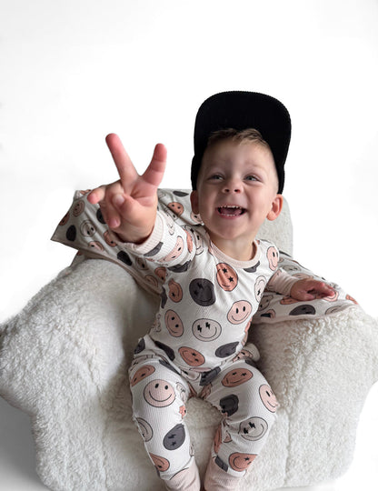 BAMBOO RIBBED 2 PIECE PAJAMA SET - SMILEYS