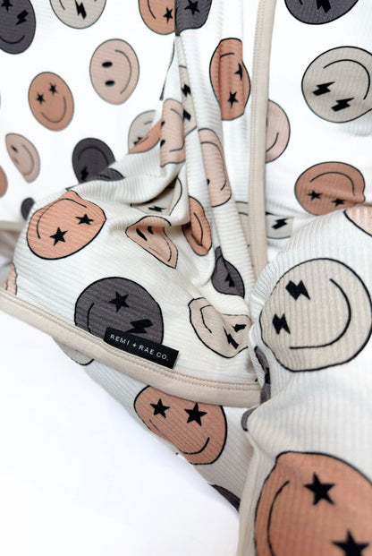 BAMBOO RIBBED BLANKET - SMILEYS