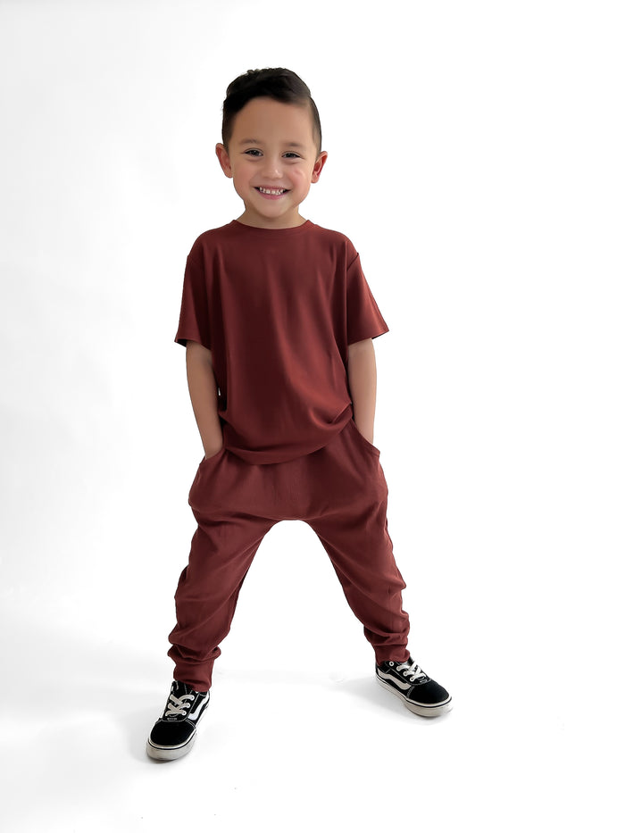 BAMBOO RIBBED JOGGERS - BRICK