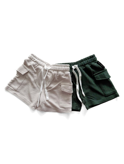 BAMBOO WAFFLE CARGO SHORTS - FOREST