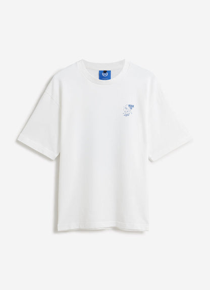 Front view of the white Brighton & Hove Albion F.C. x Percival Beach Front T-shirt, featuring a blue chest graphic.