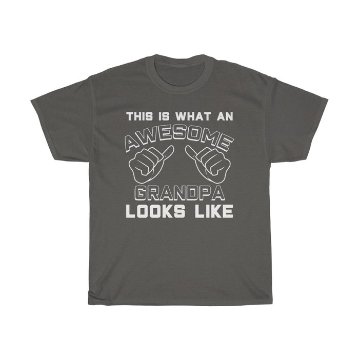 Best Grandpa Gifts: "This Is What An Awesome Grandpa Looks Like" Father's Day Mens T-Shirt
