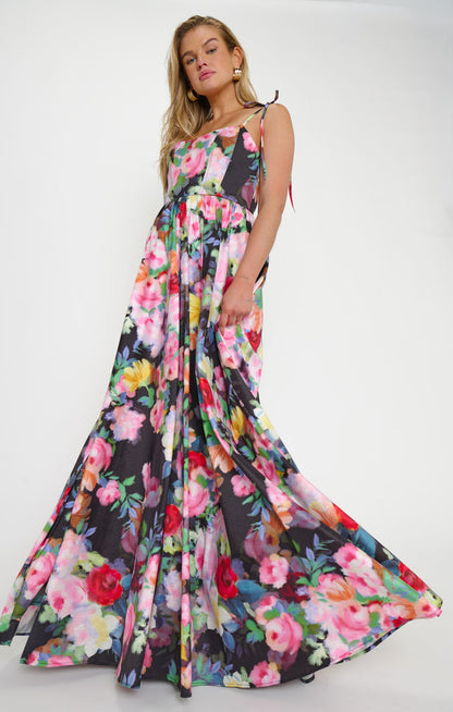 badge_model-wears-size-s
