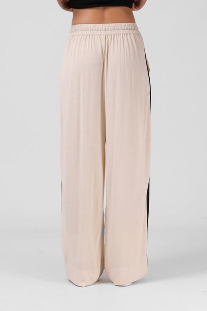 Miila Pant - Oatmeal