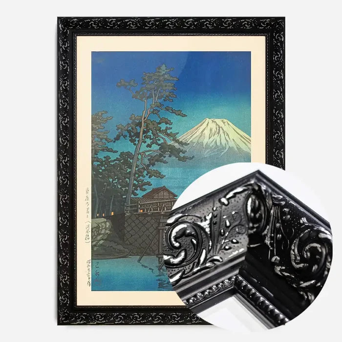 21x30cm | 8¼ x 11¾in / Black Ornate Frame