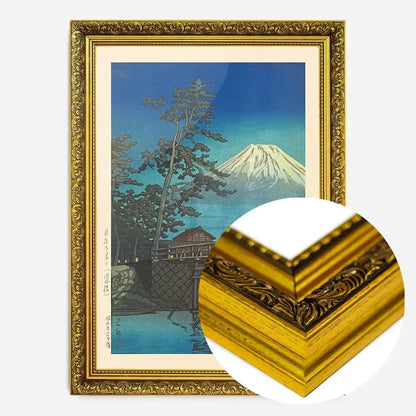 21x30cm | 8¼ x 11¾in / Gold Ornate Frame