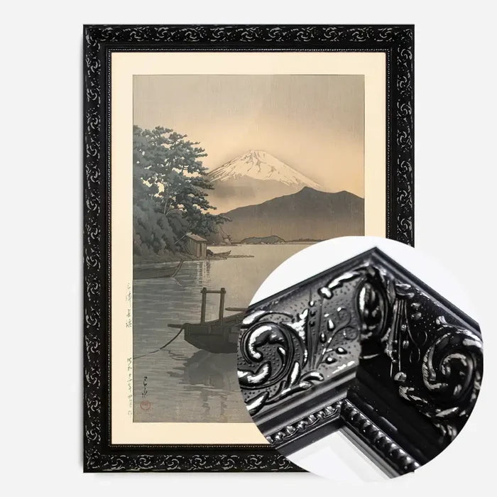 21x30cm | 8¼ x 11¾in / Black Ornate Frame