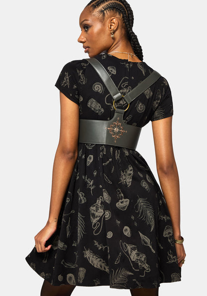 Nyelle Witch Embroidered Harness