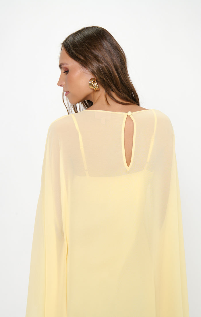 badge_model-wears-size-s
