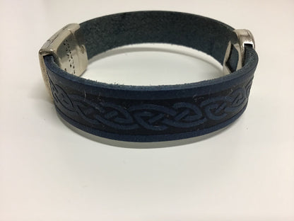 Triskele Narrow Leather Cuff