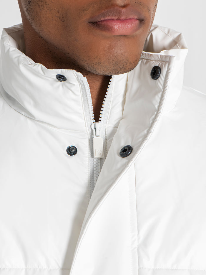 puffers / White Statement Puffer Jacket