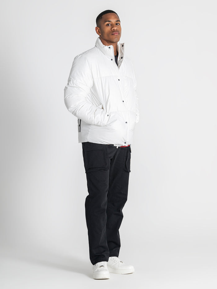 puffers / White Statement Puffer Jacket