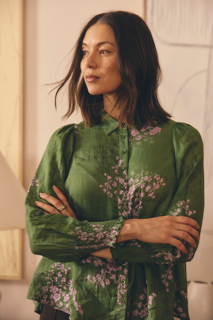Willa Ramie Shirt  In Maple Print