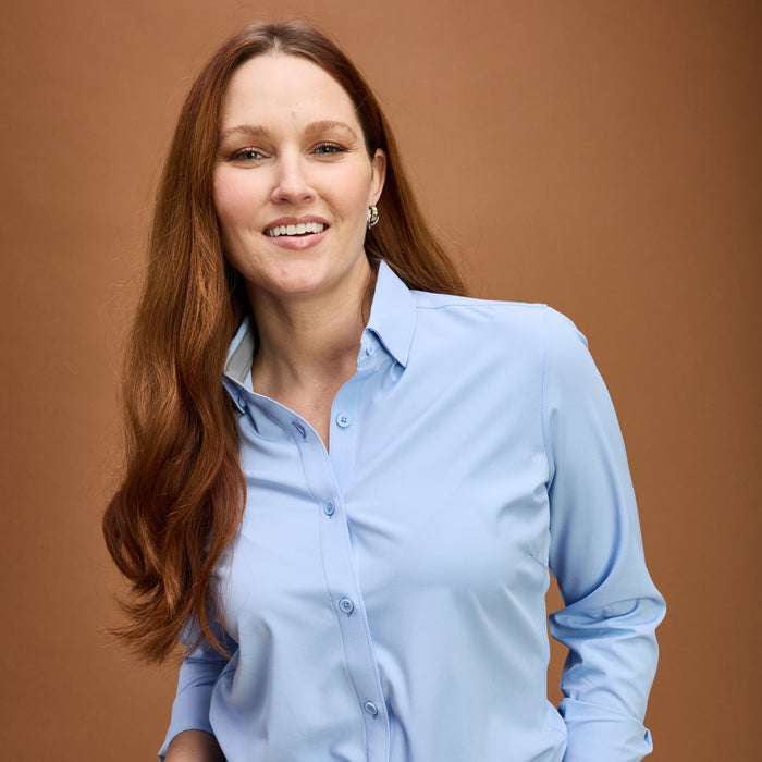 Women's Influencer 4-Way Stretch Solid Woven Shirt