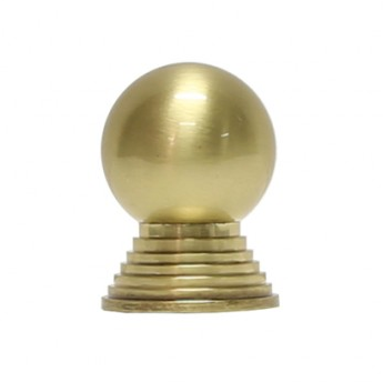 Worlds Away Betsy Knob